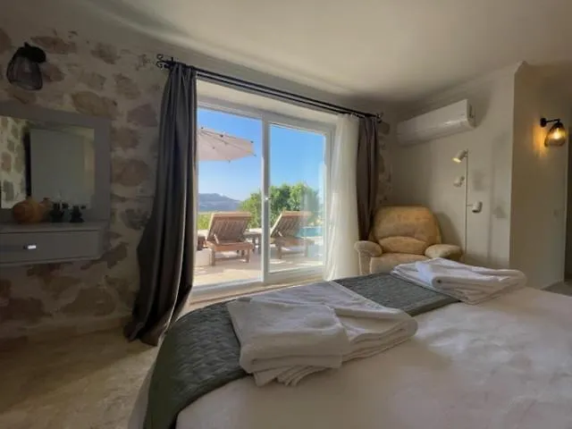 Bezirgan Kalkan וילה *